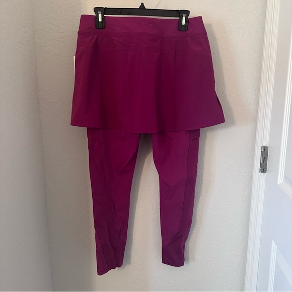 Lululemon Rare 2 in 1 HR Tennis Skirt Tight 25 inch Size 8 Color Magenta MGPR - Picture 7 of 7